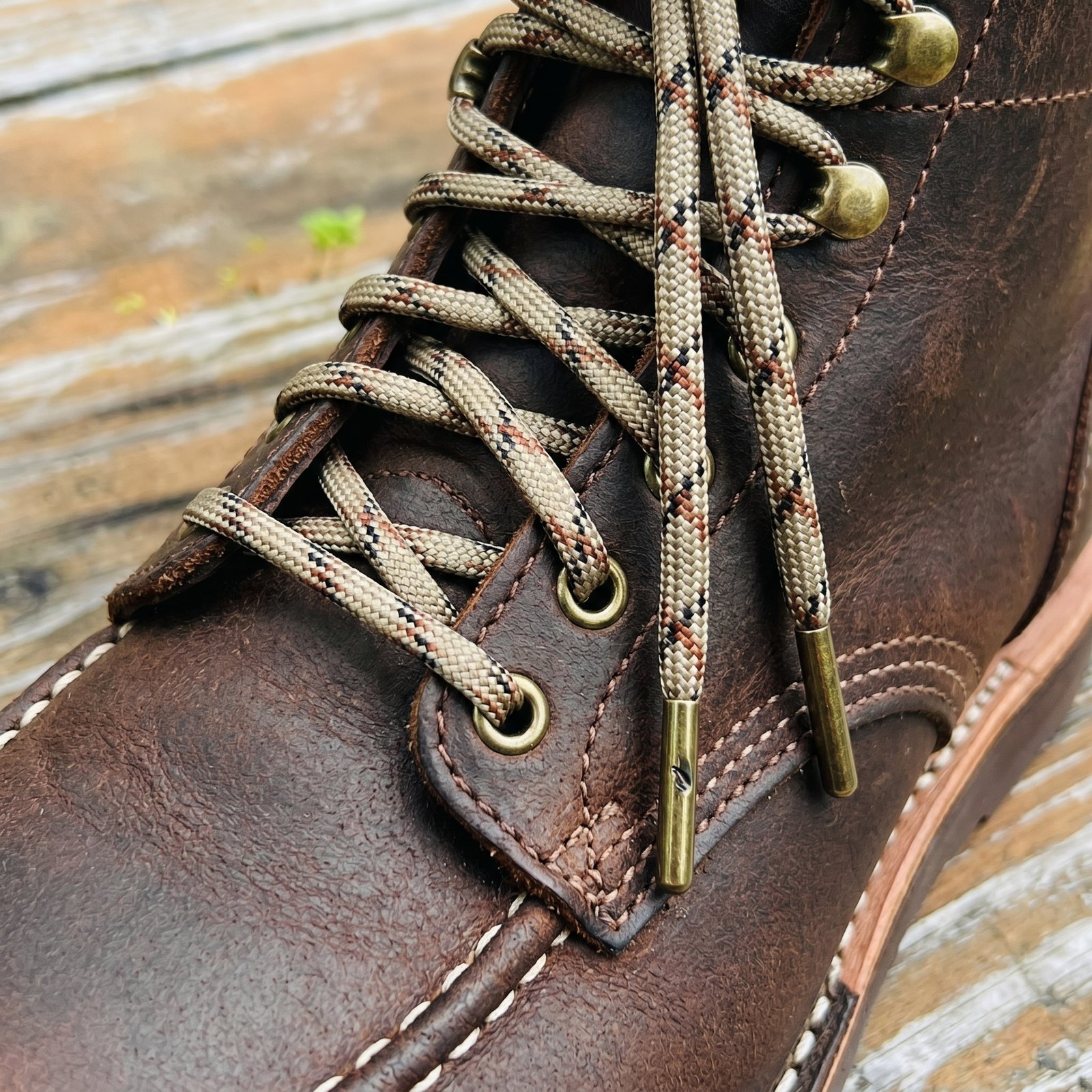 CoreLine 550 Desert Rattlesnake Boot Laces - Image 4